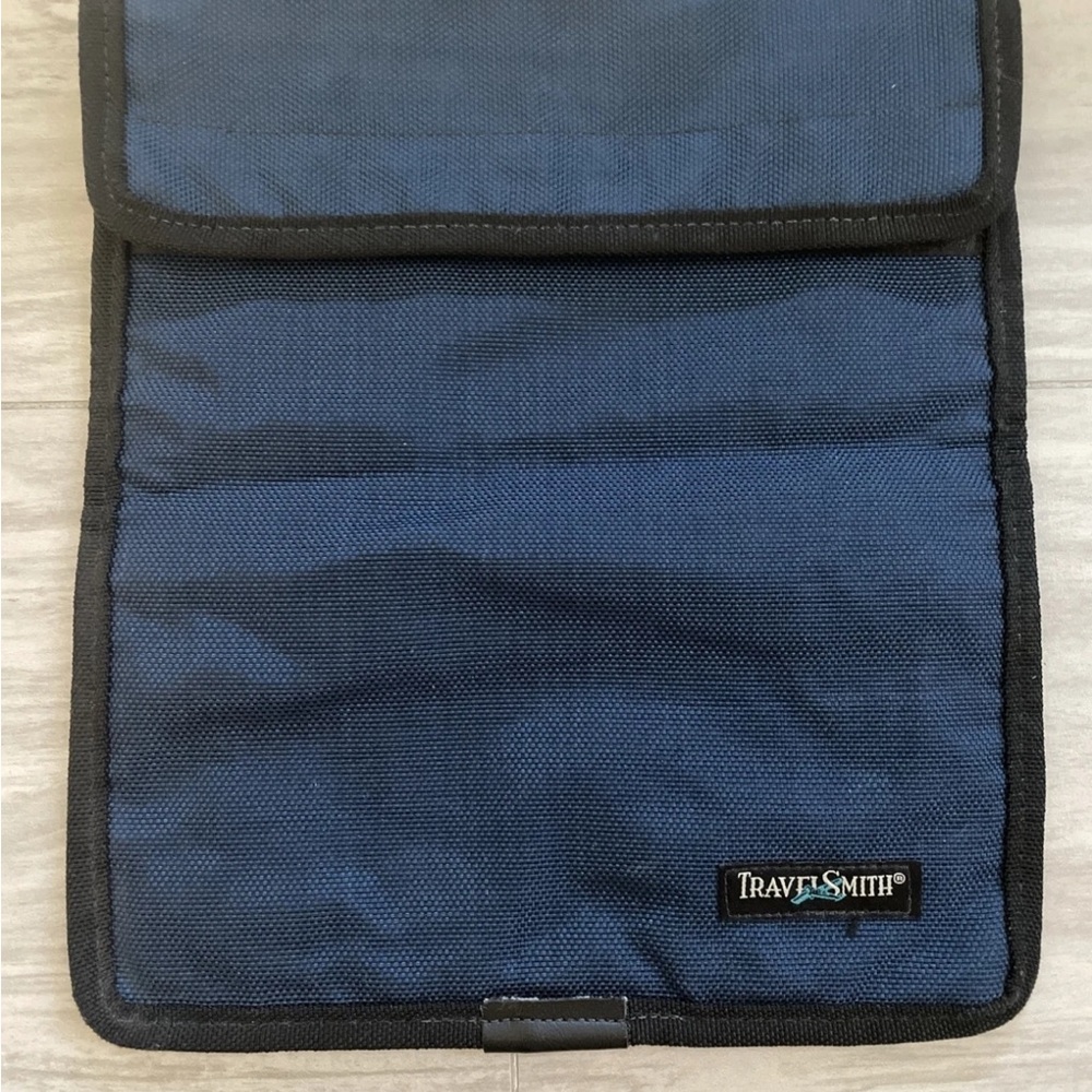 TravelSmith Navy Toiletry Bag for Men